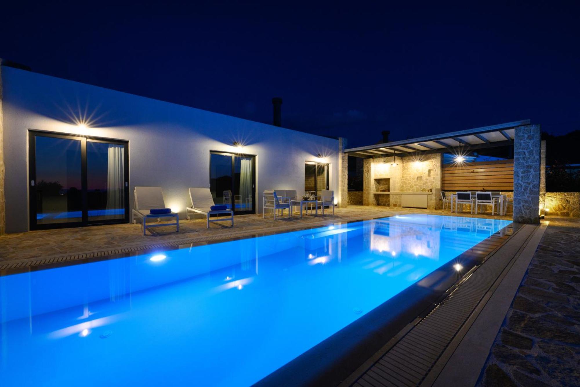 MEGA LITHARI — Corfu