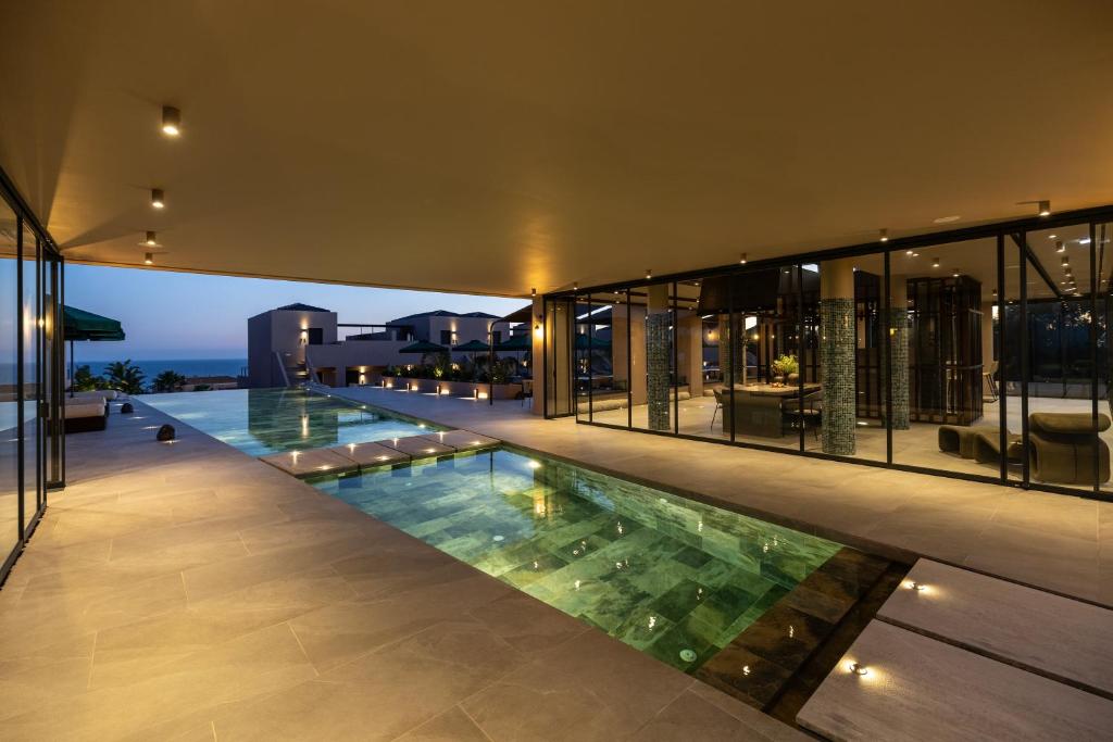 TETRA RETREAT — Kefalonia